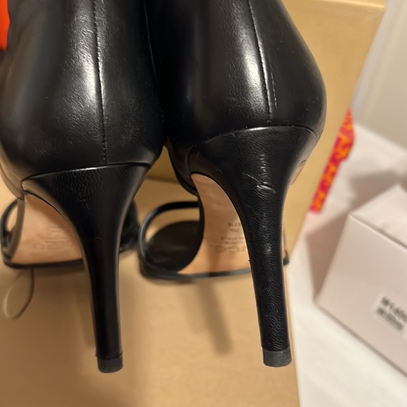 Vince leather heel with ankle zipper Made in Italy size 7 - Picture 7 of 8